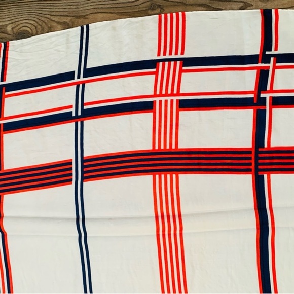 Scarf - Picture 1 of 4